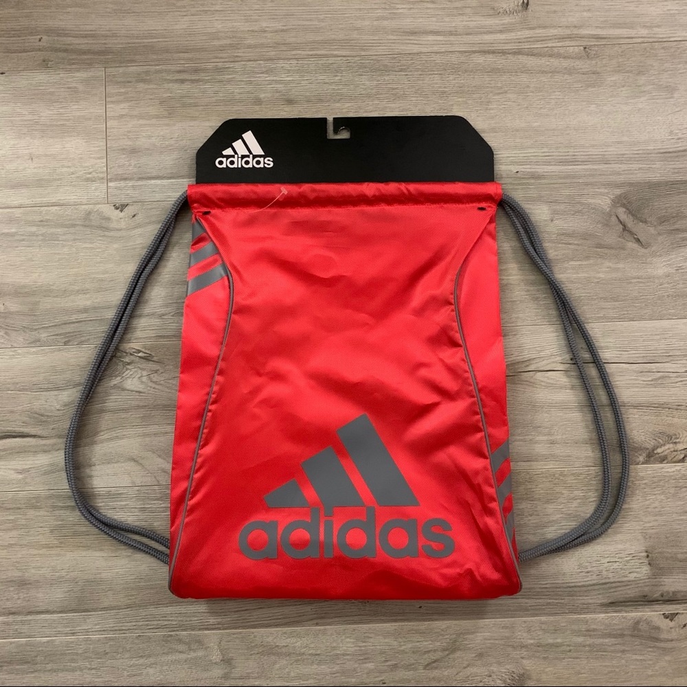 ❣️2/$35❣️ Adidas drawstring bag
